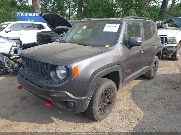 ZACCJBCB6JPG83014 2018 JEEP RENEGADE - Image 2