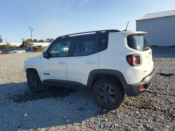 ZACCJBCB6JPH11362 2018 JEEP RENEGADE - Image 2
