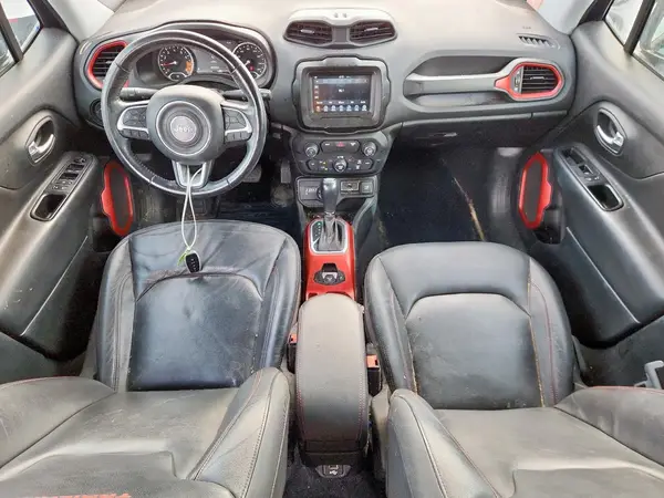 ZACCJBCB6JPH41140 2018 JEEP RENEGADE - Image 8