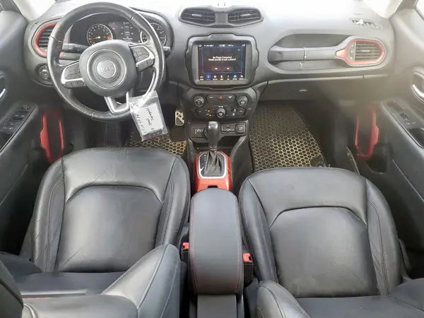 ZACCJBCB6JPH98938 2018 JEEP RENEGADE - Image 8