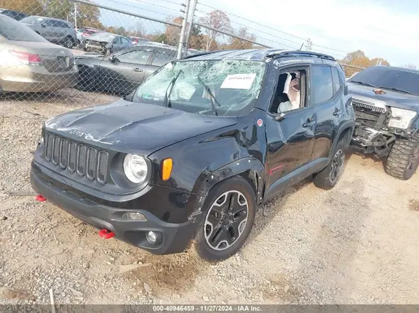 ZACCJBCB7HPE43304 2017 JEEP RENEGADE - Image 2