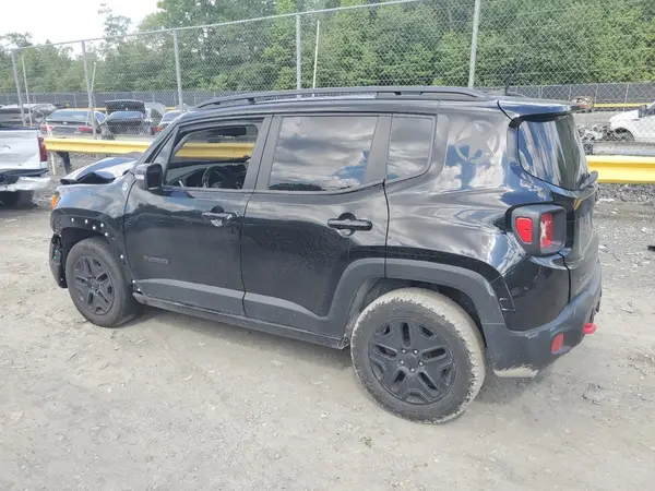 ZACCJBCB7HPE86024 2017 JEEP RENEGADE - Image 2