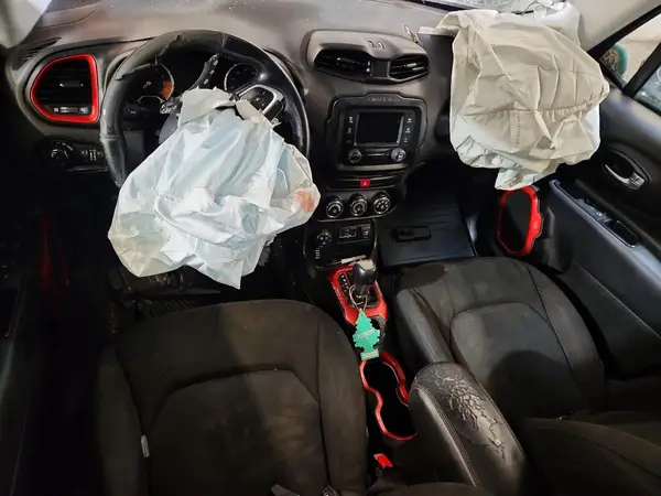 ZACCJBCB7HPE90607 2017 JEEP RENEGADE - Image 8