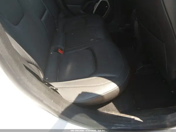 ZACCJBCB7HPE92048 2017 JEEP RENEGADE - Image 8
