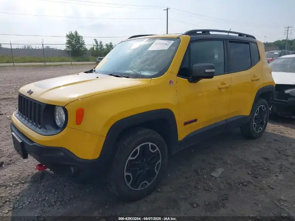ZACCJBCB7HPF40289 2017 JEEP RENEGADE - Image 2