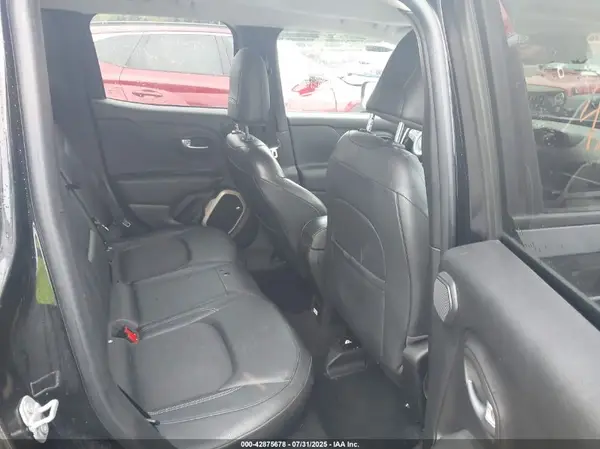 ZACCJBCB7HPF52958 2017 JEEP RENEGADE - Image 8