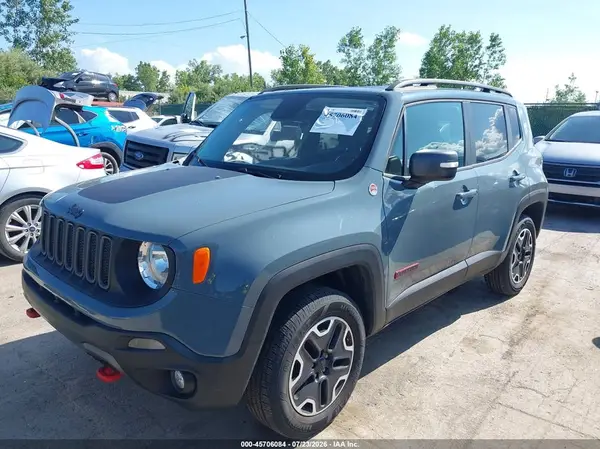 ZACCJBCB7HPG15881 2017 JEEP RENEGADE - Image 2