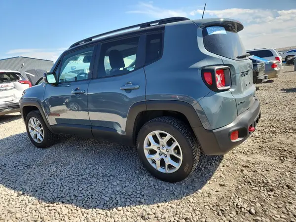 ZACCJBCB7JPG75407 2018 JEEP RENEGADE - Image 2