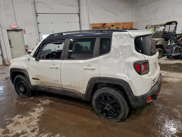 ZACCJBCB7JPG79781 2018 JEEP RENEGADE - Image 2