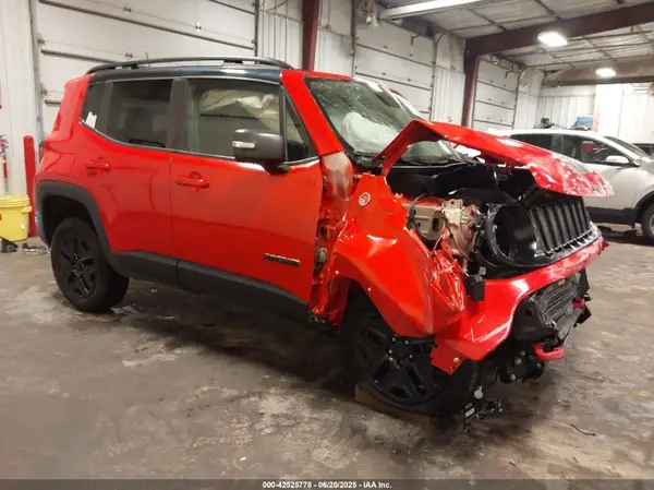 ZACCJBCB7JPG82101 2018 JEEP RENEGADE - Image 1