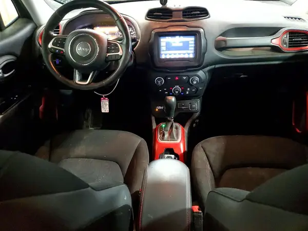 ZACCJBCB7JPH37274 2018 JEEP RENEGADE - Image 8