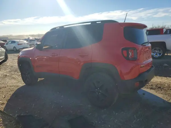 ZACCJBCB7JPH42216 2018 JEEP RENEGADE - Image 2