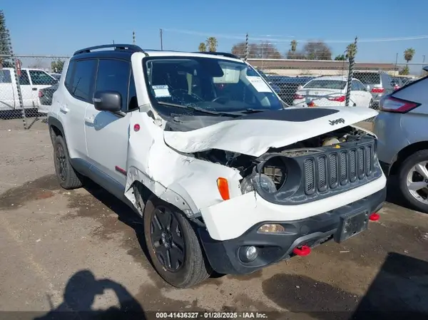 ZACCJBCB7JPH42314 2018 JEEP RENEGADE - Image 1