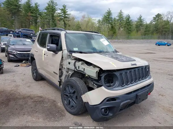 ZACCJBCB8HPE88509 2017 JEEP RENEGADE - Image 1