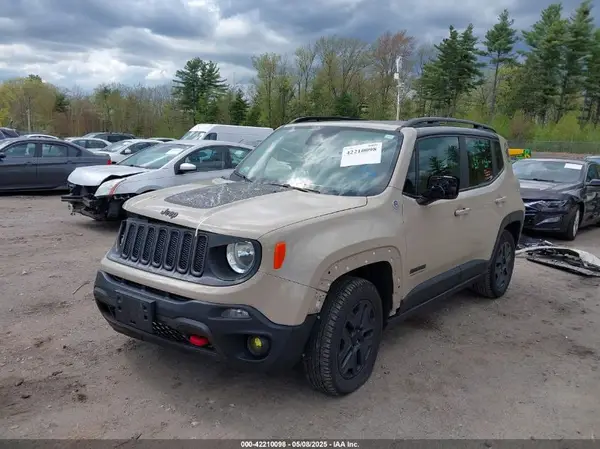 ZACCJBCB8HPE88509 2017 JEEP RENEGADE - Image 2