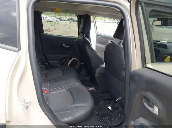 ZACCJBCB8HPE88509 2017 JEEP RENEGADE - Image 8