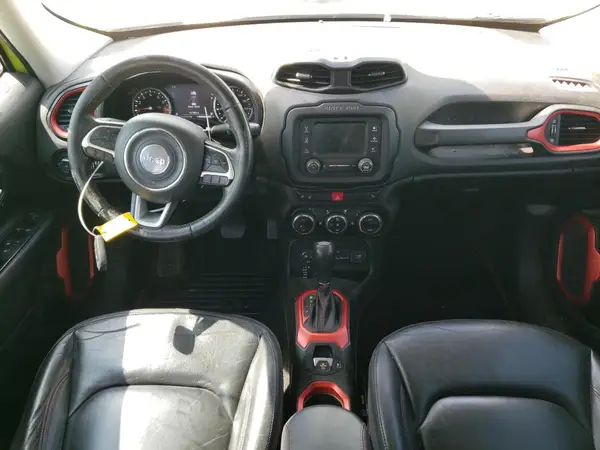 ZACCJBCB8HPF15238 2017 JEEP RENEGADE - Image 8