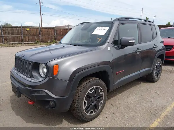 ZACCJBCB8HPF26420 2017 JEEP RENEGADE - Image 2
