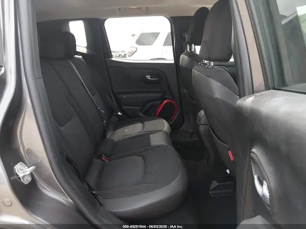 ZACCJBCB8HPF26420 2017 JEEP RENEGADE - Image 8