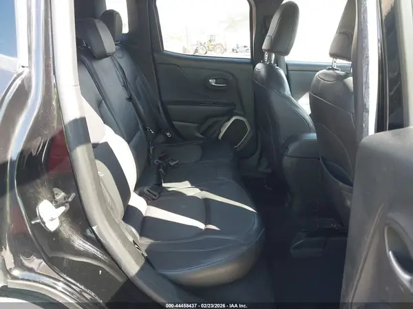 ZACCJBCB8HPF64603 2017 JEEP RENEGADE - Image 8