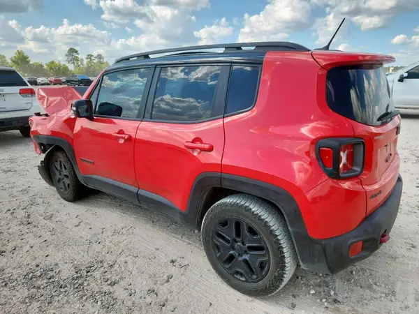 ZACCJBCB8HPF77111 2017 JEEP RENEGADE - Image 2