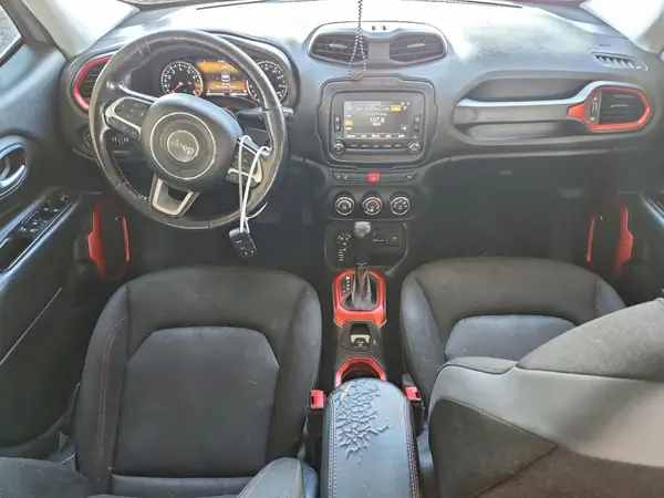 ZACCJBCB8HPG31197 2017 JEEP RENEGADE - Image 8