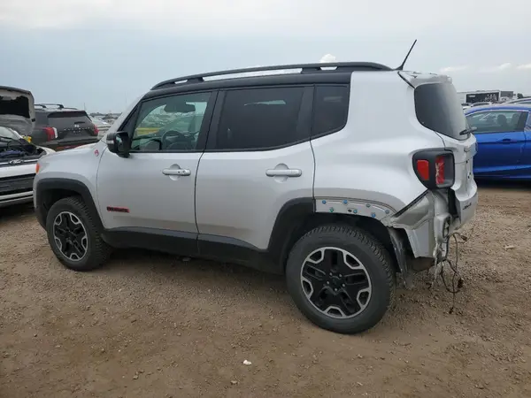 ZACCJBCB8HPG35220 2017 JEEP RENEGADE - Image 2