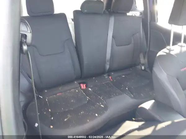 ZACCJBCB8JPH88816 2018 JEEP RENEGADE - Image 8