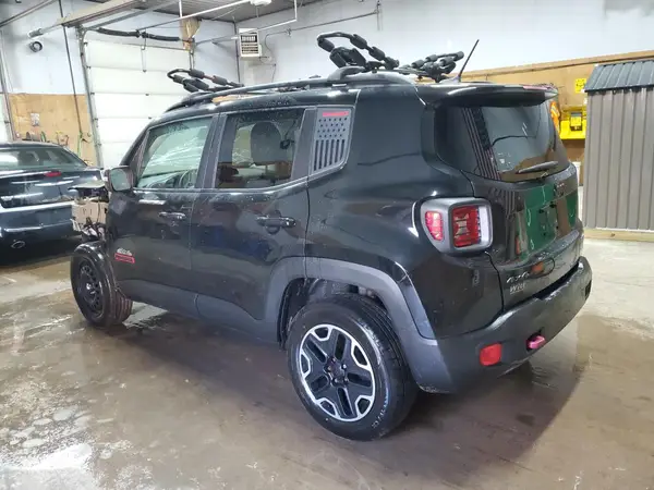 ZACCJBCB9HPE46527 2017 JEEP RENEGADE - Image 2