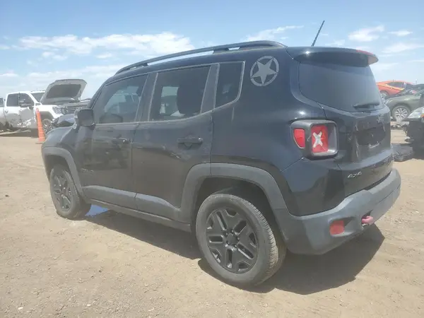 ZACCJBCB9HPE84307 2017 JEEP RENEGADE - Image 2