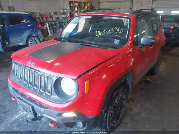 ZACCJBCB9HPE93542 2017 JEEP RENEGADE - Image 2