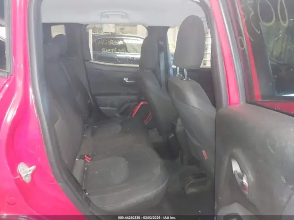 ZACCJBCB9HPE93542 2017 JEEP RENEGADE - Image 8