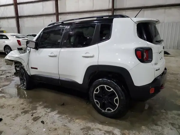 ZACCJBCB9HPF23963 2017 JEEP RENEGADE - Image 2