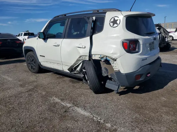 ZACCJBCB9HPF27219 2017 JEEP RENEGADE - Image 2