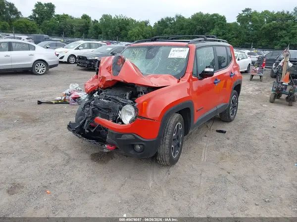 ZACCJBCB9HPF75111 2017 JEEP RENEGADE - Image 2