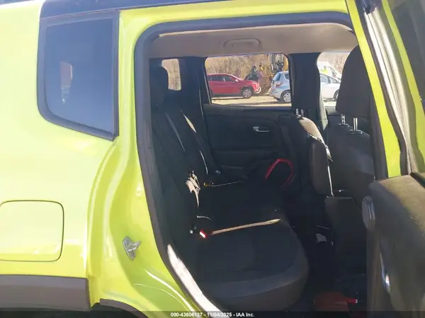 ZACCJBCB9HPG19804 2017 JEEP RENEGADE - Image 8