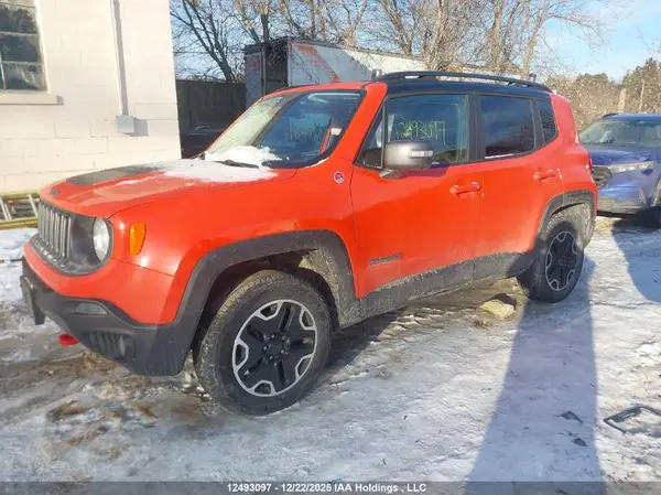ZACCJBCB9HPG23433 2017 JEEP RENEGADE - Image 2