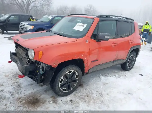 ZACCJBCB9HPG29331 2017 JEEP RENEGADE - Image 2