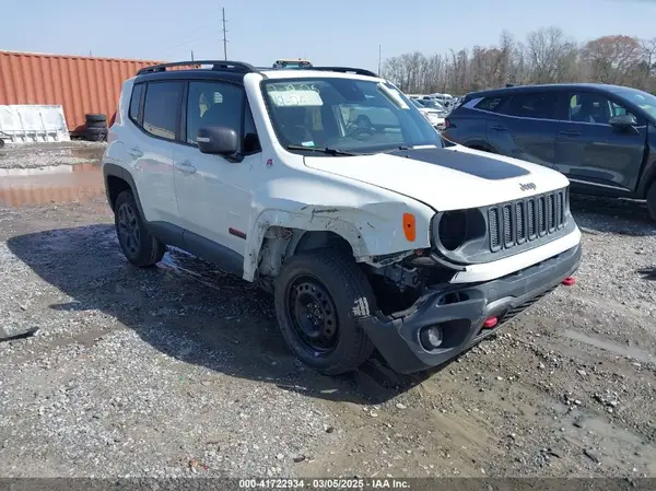 ZACCJBCB9JPG81032 2018 JEEP RENEGADE - Image 1