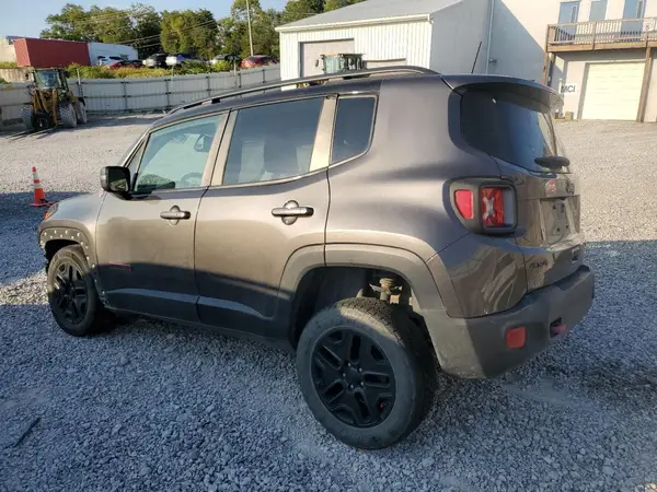 ZACCJBCB9JPH05281 2018 JEEP RENEGADE - Image 2