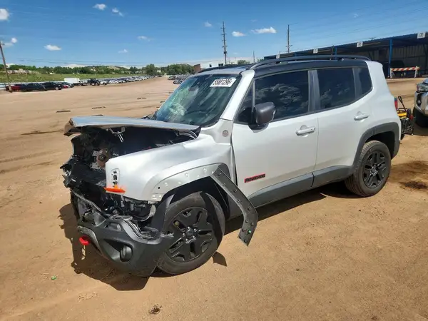 ZACCJBCB9JPH15552 2018 JEEP RENEGADE - Image 1