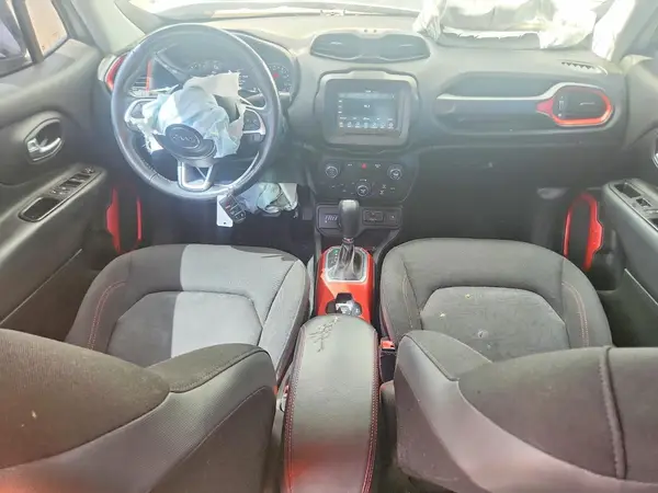 ZACCJBCB9JPH15552 2018 JEEP RENEGADE - Image 8