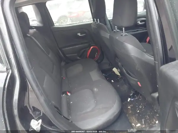 ZACCJBCB9JPH51807 2018 JEEP RENEGADE - Image 8