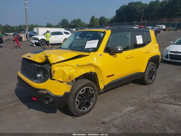 ZACCJBCBXHPE47721 2017 JEEP RENEGADE - Image 2