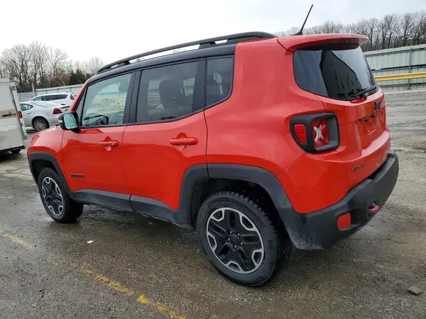 ZACCJBCBXHPE87779 2017 JEEP RENEGADE - Image 2