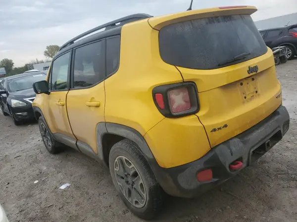 ZACCJBCBXHPF01633 2017 JEEP RENEGADE - Image 2