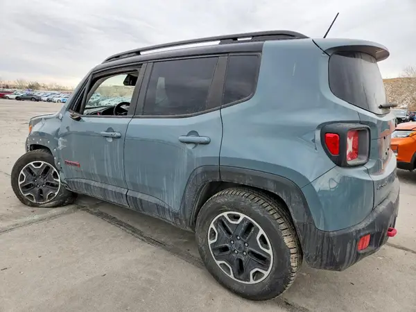 ZACCJBCBXHPF23793 2017 JEEP RENEGADE - Image 2