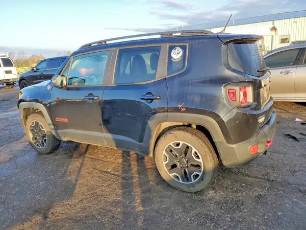 ZACCJBCBXHPF63890 2017 JEEP RENEGADE - Image 2