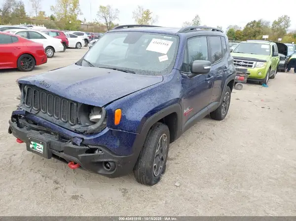 ZACCJBCBXHPF69799 2017 JEEP RENEGADE - Image 2