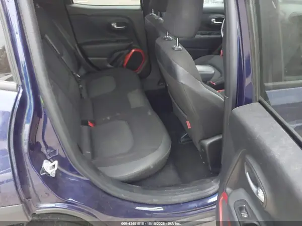 ZACCJBCBXHPF69799 2017 JEEP RENEGADE - Image 8